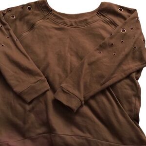 Venus size XL green crew neck sweatshirt gold stud,grommets and zippere detail